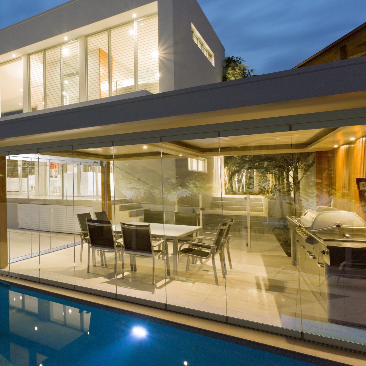 Bifold Doors – Clear Edge Frameless Glass