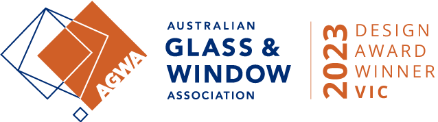 Curved alfresco glass enclosure